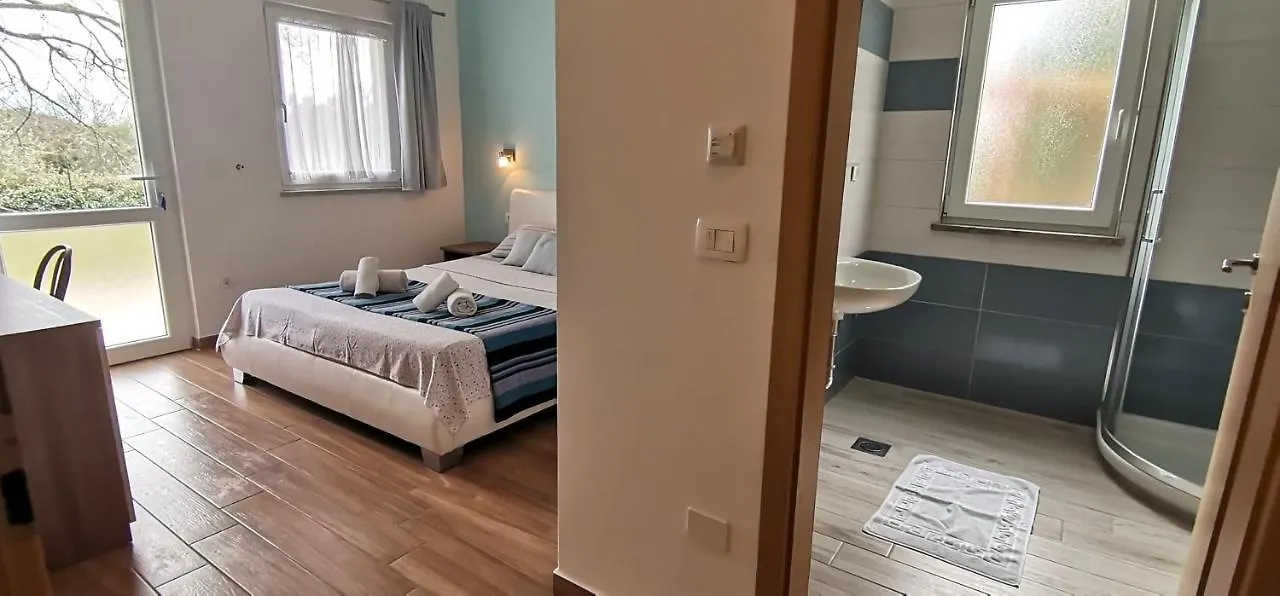 Holiday House Olly Rovigno 0*,