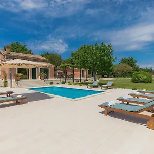 Ferienhaus Bernard By Interhome, Rovinj