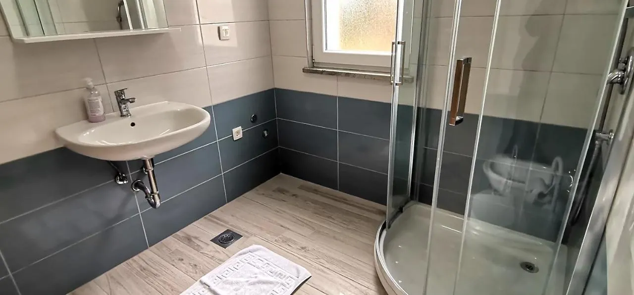 Holiday House Olly Rovinj 0*,  Croatia